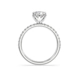 Moderne Round Brilliant Diamond Solitaire Engagement Ring with 6 Claws and Side Diamonds