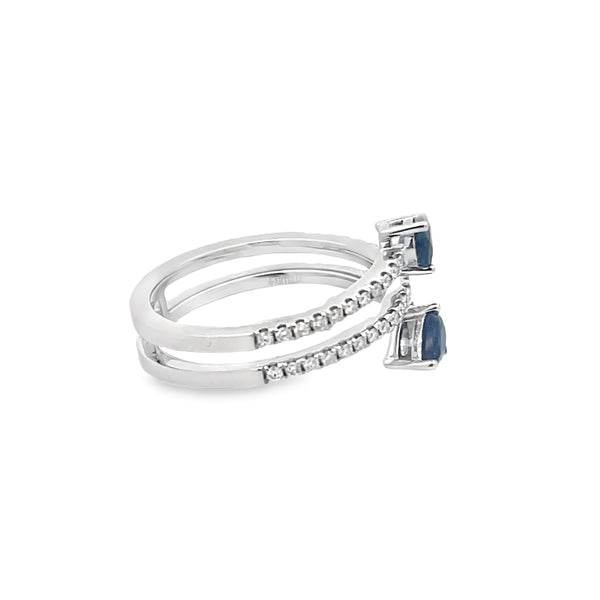 18K White Gold Sapphire and Diamond Ring