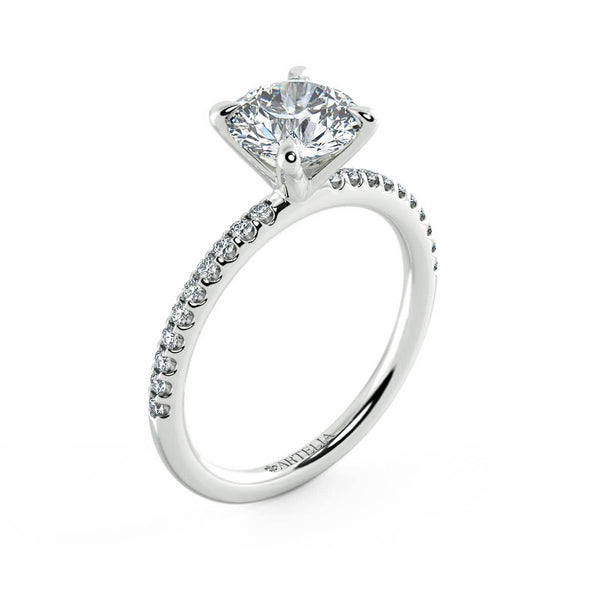 Moderne Round Diamond Solitaire Engagement Ring
