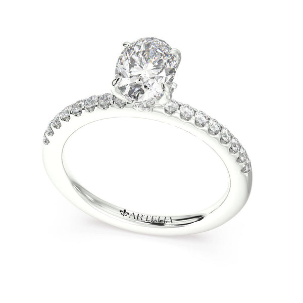 Oval Diamond Moderne Ring with a Chandelier Basket™ - Artelia Jewellery